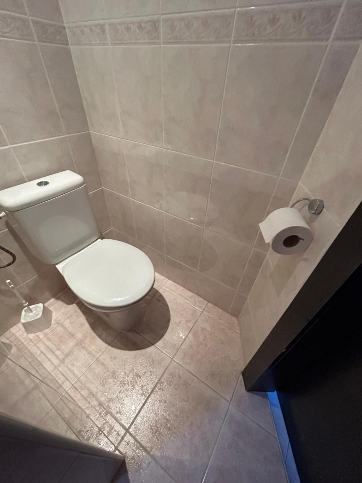 Apartman Rose Dunajská Streda Exterior photo